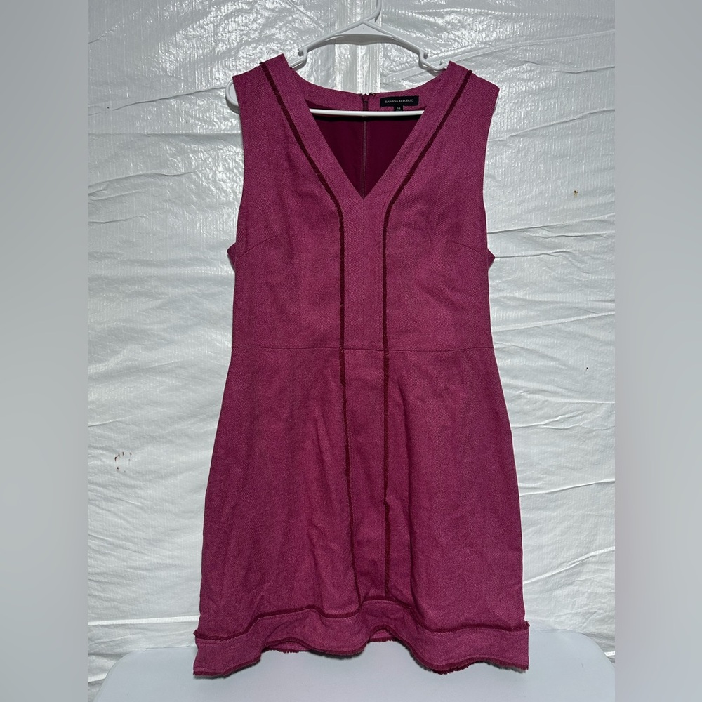 Women’s burgundy Banana Republic Dress size 14